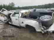 2010 GMC Sierra 1500 Denali z VIN 3GTRKXE29AG122910, wystawiony jako Copart lot #72068604 z przebiegiem 112 571 mil mil oraz Szkoda całkowita • Salvage title. Historia ofert i sprzedaży dostępna na DreamBid. Obrazek 2.