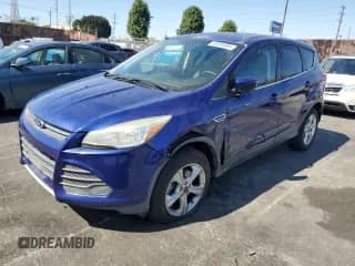 2014 Ford Escape SE с VIN 1FMCU0GX6EUE00841, выставлен на аукционе Copart как лот 85893905 с пробегом 139 357 миль миль и Списание • Salvage title. История ставок и продаж доступна на DreamBid. Изображение 1.