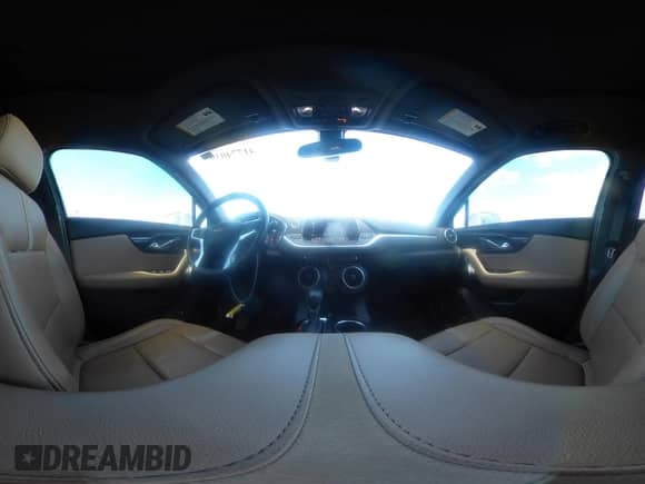 2019 Chevrolet Blazer Premier с VIN 3GNKBKRS3KS701640, выставлен на аукционе IAAI как лот 41774039 с пробегом 49 148 миль миль и . История ставок и продаж доступна на DreamBid. Изображение 18.