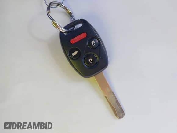 2009 Honda Pilot Touring with VIN 5FNYF489X9B007452, listed as a IAAI auction lot 43262557 with 206,355 mi miles and . Bid and sale history available at DreamBid. Image 11.