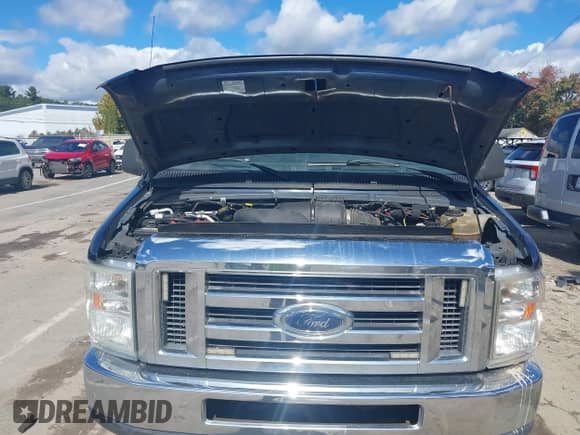 2012 Ford Econoline Cargo Super Duty Commercial z VIN 1FTSE3EL7CDA36912, wystawiony jako IAAI lot #43328746 z przebiegiem 242 607 mil mil oraz . Historia ofert i sprzedaży dostępna na DreamBid. Obrazek 10.