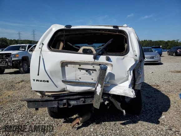 2007 Chevrolet Tahoe LT с VIN 1GNFC13J97R294233, выставлен на аукционе Copart как лот 81701645 с пробегом 233 139 миль миль и Чистый • Clean title. История ставок и продаж доступна на DreamBid. Изображение 6.