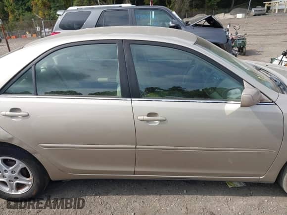 2006 Toyota Camry STD с VIN 4T1BE32K66U154560, выставлен на аукционе IAAI как лот 43281004 с пробегом 121 202 миль миль и . История ставок и продаж доступна на DreamBid. Изображение 14.