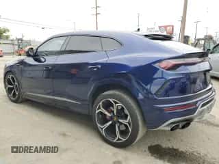 2021 Lamborghini Urus with VIN ZPBUA1ZL0MLA13913, listed as a Copart auction lot 53748385 with 31,001 mi miles and Salvage title. Bid and sale history available at DreamBid. Image 2.