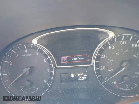 2013 Nissan Pathfinder SL with VIN 5N1AR2MN0DC665105, listed as a IAAI auction lot 41331282 with 184,155 mi miles and . Bid and sale history available at DreamBid. Image 7.