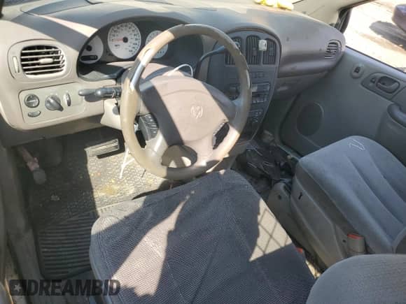 2003 Dodge Caravan Cargo with VIN 1D4GP21393B337423, listed as a Copart auction lot 66319045 with 95,581 mi miles and Salvage title. Bid and sale history available at DreamBid. Image 8.