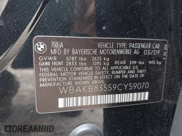 2009 BMW 7 Series 750Li with VIN WBAKB83559CY59070, listed as a IAAI auction lot 42451618 with 163,625 mi miles and . Bid and sale history available at DreamBid. Image 9.