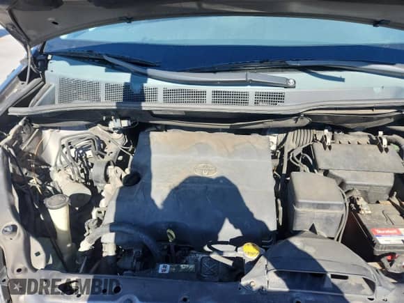 2013 Toyota Sienna SE с VIN 5TDXK3DC0DS370852, выставлен на аукционе Copart как лот 87479015 с пробегом Не указан миль и Списание • Salvage title. История ставок и продаж доступна на DreamBid. Изображение 12.