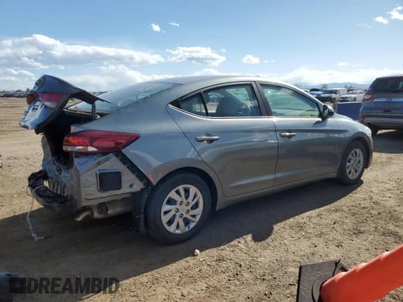 2018 Hyundai Elantra SE z VIN KMHD74LF5JU668225, wystawiony jako Copart lot #57252815 z przebiegiem 61 890 mil mil oraz Czysty tytuł • Clean title. Historia ofert i sprzedaży dostępna na DreamBid. Obrazek 3.