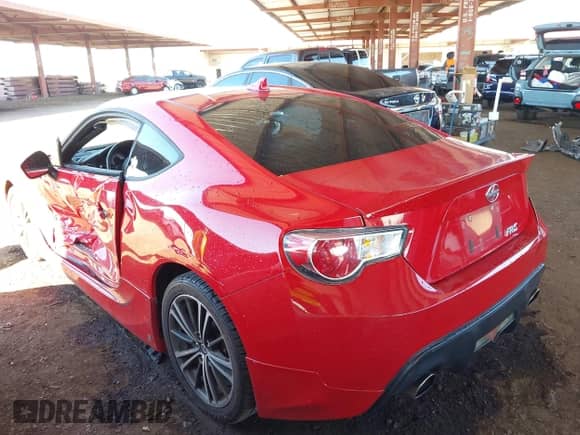 2013 Scion FR-S с VIN JF1ZNAA15D1712547, выставлен на аукционе IAAI как лот 43183148 с пробегом 107 739 миль миль и . История ставок и продаж доступна на DreamBid. Изображение 3.