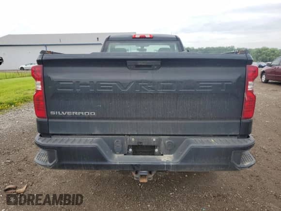 2019 Chevrolet Silverado 1500 Work Truck z VIN 3GCNYAEH8KG246294, wystawiony jako Copart lot #61124205 z przebiegiem 76 807 mil mil oraz Szkoda całkowita • Salvage title. Historia ofert i sprzedaży dostępna na DreamBid. Obrazek 6.