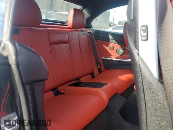 2020 BMW 4 Series 440i xDrive с VIN WBA4Z7C02L5R43796, выставлен на аукционе Copart как лот 44455595 с пробегом 79 051 миль миль и Списание • Salvage title. История ставок и продаж доступна на DreamBid. Изображение 10.