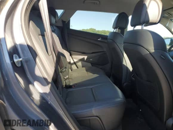 2017 Hyundai Tucson SE с VIN KM8J33A42HU472599, выставлен на аукционе Copart как лот 70547825 с пробегом 78 009 миль миль и Списание • Salvage title. История ставок и продаж доступна на DreamBid. Изображение 11.