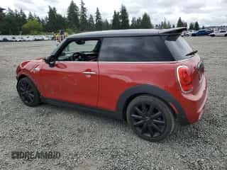 2017 MINI Hardtop Cooper S with VIN WMWXP7C5XH2A44825, listed as a Copart auction lot 62732485 with 110,393 mi miles and Salvage title. Bid and sale history available at DreamBid. Image 2.
