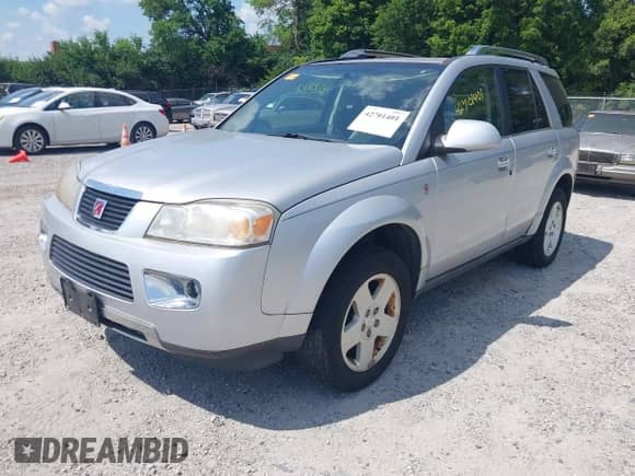 2007 Saturn VUE V6 with VIN 5GZCZ63497S839825, listed as a IAAI auction lot 42701401 with 215,029 mi miles and . Bid and sale history available at DreamBid. Image 2.
