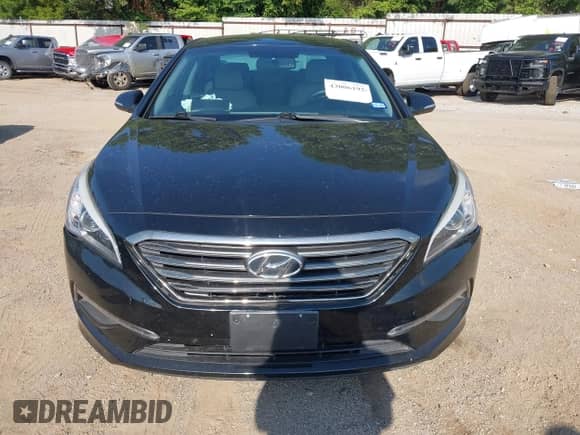 2015 Hyundai Sonata Limited with VIN 5NPE34AF7FH176384, listed as a IAAI auction lot 43006192 with 129,715 mi miles and . Bid and sale history available at DreamBid. Image 6.