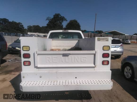 2011 Ford F-250 XL с VIN 1FDBF2A66BEC75492, выставлен на аукционе IAAI как лот 42616786 с пробегом 117 474 миль миль и . История ставок и продаж доступна на DreamBid. Изображение 16.