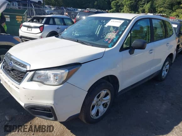 2018 Subaru Forester z VIN JF2SJAAC3JH539348, wystawiony jako IAAI lot #43135934 z przebiegiem 228 014 mil mil oraz . Historia ofert i sprzedaży dostępna na DreamBid. Obrazek 18.