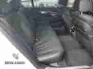 2022 BMW 7 Series 740i z VIN WBA7T2C08NCJ55251, wystawiony jako Copart lot #61623155 z przebiegiem 32 184 mil mil oraz Szkoda całkowita • Salvage title. Historia ofert i sprzedaży dostępna na DreamBid. Obrazek 10.