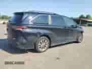 2022 Toyota Sienna LE с VIN 5TDKSKFC7NS059972, выставлен на аукционе Copart как лот 80654305 с пробегом 5 276 миль миль и Списание • Salvage title. История ставок и продаж доступна на DreamBid. Изображение 3.