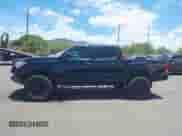2016 Toyota Tacoma SR5 z VIN 5TFAX5GN9GX073786, wystawiony jako IAAI lot #42758858 z przebiegiem 77 042 mil mil oraz . Historia ofert i sprzedaży dostępna na DreamBid. Obrazek 14.