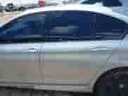 2015 BMW 5 Series 550i с VIN WBAKN9C50FD961251, выставлен на аукционе IAAI как лот 42469582 с пробегом 138 577 миль миль и . История ставок и продаж доступна на DreamBid. Изображение 15.