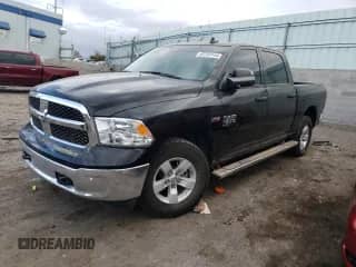 2022 Ram 1500 Tradesman z VIN 3C6RR7KT3NG174605, wystawiony jako Copart lot #82243144 z przebiegiem 11 207 mil mil oraz Szkoda całkowita • Salvage title. Historia ofert i sprzedaży dostępna na DreamBid. Obrazek 1.