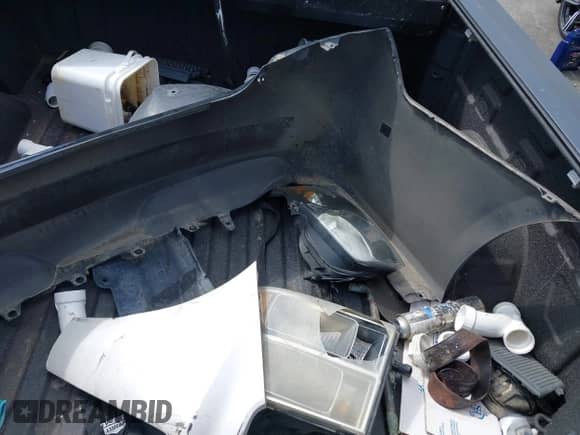 2019 Chevrolet Silverado 1500 LTZ с VIN 1GCUWEED7KZ119090, выставлен на аукционе IAAI как лот 43249241 с пробегом 147 421 миль миль и . История ставок и продаж доступна на DreamBid. Изображение 11.