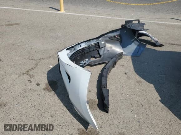 2019 Toyota Corolla LE with VIN 5YFBURHE9KP938993, listed as a Copart auction lot 71037945 with 71,852 mi miles and Salvage title. Bid and sale history available at DreamBid. Image 12.