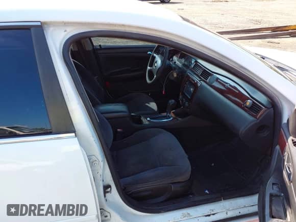 2016 Chevrolet Impala Police Police с VIN 2G1WD5E33G1112121, выставлен на аукционе IAAI как лот 42738465 с пробегом 119 718 миль миль и . История ставок и продаж доступна на DreamBid. Изображение 5.