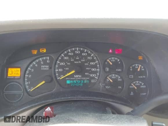 2000 GMC Sierra 1500 SLE с VIN 2GTEK19T6Y1141061, выставлен на аукционе IAAI как лот 43481124 с пробегом 224 348 миль миль и . История ставок и продаж доступна на DreamBid. Изображение 7.