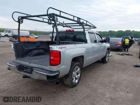 2014 Chevrolet Silverado 1500 LTZ z VIN 3GCUKSEJ9EG510598, wystawiony jako IAAI lot #42383269 z przebiegiem 133 052 mil mil oraz . Historia ofert i sprzedaży dostępna na DreamBid. Obrazek 4.