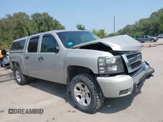 2007 Chevrolet Silverado 1500 LTZ with VIN 2GCEK13M571548255, listed as a IAAI auction lot 43152646 with 186,713 mi miles and . Bid and sale history available at DreamBid. Image 1.