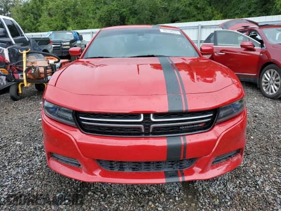 2015 Dodge Charger SE with VIN 2C3CDXFG2FH858867, listed as a Copart auction lot 70152075 with Not provided miles and Salvage title. Bid and sale history available at DreamBid. Image 5.