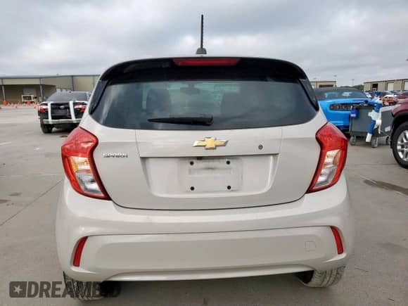 2018 Chevrolet Spark LS with VIN KL8CB6SA2JC476291, listed as a Copart auction lot 81459645 with 37,521 mi miles and Salvage title. Bid and sale history available at DreamBid. Image 6.