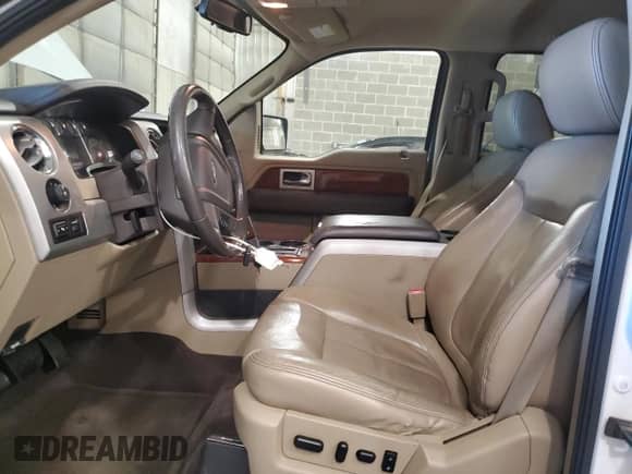 2009 Ford F-150 XL с VIN 1FTPW12V79FA71802, выставлен на аукционе Copart как лот 90494955 с пробегом 150 344 миль миль и Чистый • Clean title. История ставок и продаж доступна на DreamBid. Изображение 7.