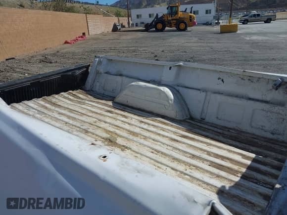 2005 GMC Sierra 1500 SLE with VIN 1GTEC14T35Z319371, listed as a IAAI auction lot 41646905 with Not provided miles and . Bid and sale history available at DreamBid. Image 8.