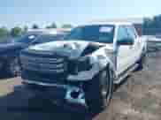 2014 Ford F-150 XL z VIN 1FTFW1ET1EKF43998, wystawiony jako IAAI lot #42526966 z przebiegiem 201 403 mil mil oraz . Historia ofert i sprzedaży dostępna na DreamBid. Obrazek 6.