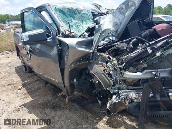2022 GMC Sierra 1500 SLE with VIN 3GTP8BEK7NG121544, listed as a IAAI auction lot 42320833 with Not provided miles and . Bid and sale history available at DreamBid. Image 6.