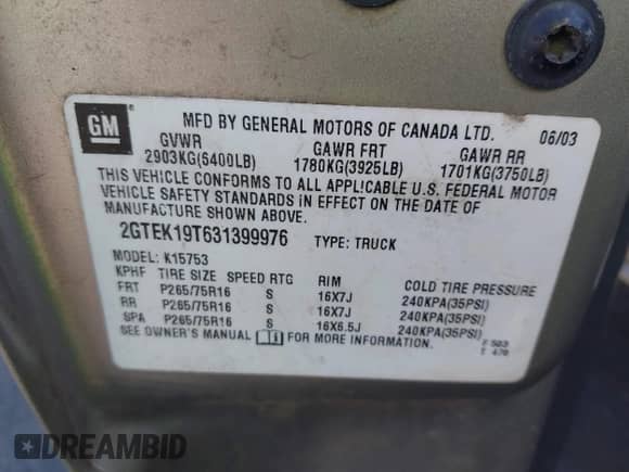 2003 GMC Sierra 1500 SLT z VIN 2GTEK19T631399976, wystawiony jako IAAI lot #42868442 z przebiegiem 175 273 mil mil oraz . Historia ofert i sprzedaży dostępna na DreamBid. Obrazek 9.