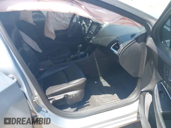 2017 Chevrolet Cruze Premier с VIN 1G1BF5SM2H7162339, выставлен на аукционе IAAI как лот 42439096 с пробегом 151 708 миль миль и . История ставок и продаж доступна на DreamBid. Изображение 5.