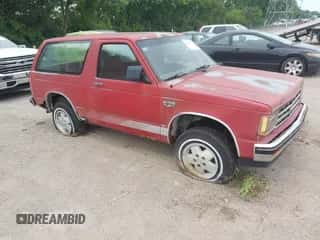 1988 Chevrolet Blazer с VIN 1GNCT18R4J0101533, выставлен на аукционе IAAI как лот 42506139 с пробегом 105 474 миль миль и . История ставок и продаж доступна на DreamBid. Изображение 1.