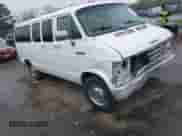 1992 Dodge RAM with VIN 2B5WB35Y5NK172074, listed as a IAAI auction lot 42010461 with 101,961 mi miles and . Bid and sale history available at DreamBid. Image 1.