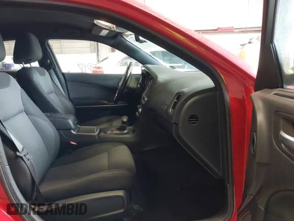 2015 Dodge Charger SE with VIN 2C3CDXBG5FH812391, listed as a IAAI auction lot 43196303 with 99,372 mi miles and . Bid and sale history available at DreamBid. Image 5.