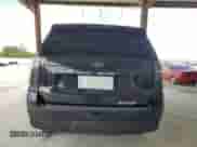 2024 Chevrolet Suburban RST z VIN 1GNSCEKD6RR128479, wystawiony jako Copart lot #71018465 z przebiegiem 48 877 mil mil oraz Szkoda całkowita • Salvage title. Historia ofert i sprzedaży dostępna na DreamBid. Obrazek 6.