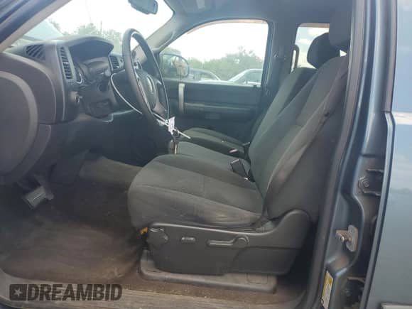2008 GMC Sierra 1500 SLE1 z VIN 3GTEK13J48G283620, wystawiony jako Copart lot #71200965 z przebiegiem 168 749 mil mil oraz Szkoda całkowita • Salvage title. Historia ofert i sprzedaży dostępna na DreamBid. Obrazek 7.