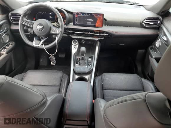 2024 Dodge Hornet GT Plus с VIN ZACNDFBN4R3A17792, выставлен на аукционе Copart как лот 54764895 с пробегом 24 041 миль миль и Списание • Salvage title. История ставок и продаж доступна на DreamBid. Изображение 8.