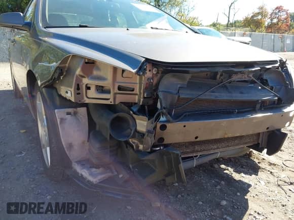 2010 Chevrolet Malibu 2LT z VIN 1G1ZD5E74AF232879, wystawiony jako IAAI lot #43459073 z przebiegiem Nie podano mil oraz . Historia ofert i sprzedaży dostępna na DreamBid. Obrazek 13.