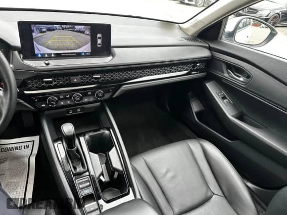 2023 Honda Accord EX-L с VIN 1HGCY2F62PA007437, выставлен на аукционе Copart как лот 50073835 с пробегом 265 060 миль миль и Чистый • Clean title. История ставок и продаж доступна на DreamBid. Изображение 9.