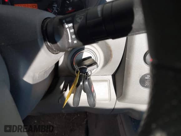 2007 Nissan Frontier SE z VIN 1N6AD07U27C416669, wystawiony jako IAAI lot #43262121 z przebiegiem 237 034 mil mil oraz . Historia ofert i sprzedaży dostępna na DreamBid. Obrazek 10.